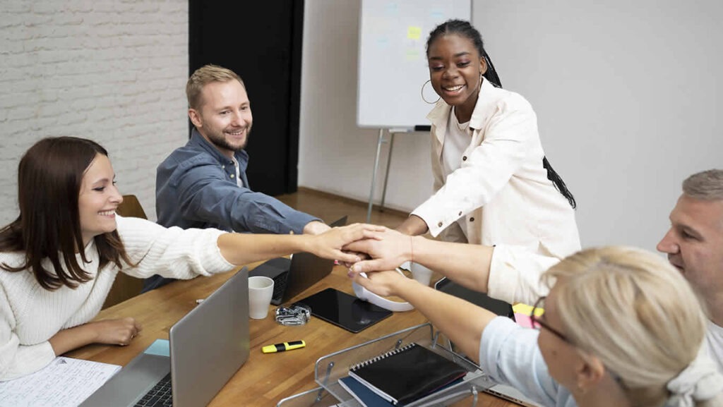 From Plan to Profit: 5 Powerful Insights to Improve Sales Performance and Put People First