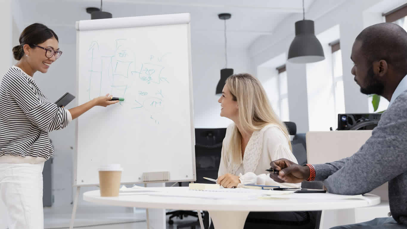 5 Powerful Insights to Improve Sales Performance and Put People First
