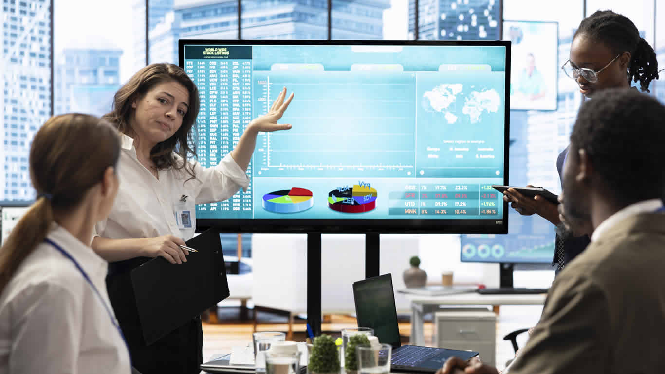Where Hope Drives Action: The Trustworthiness Equation and the Future of Data-Driven Sales Growth